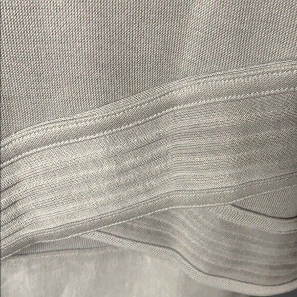 Athleta Criss Cross‎ Long Sleeve Top M - Picture 10 of 10